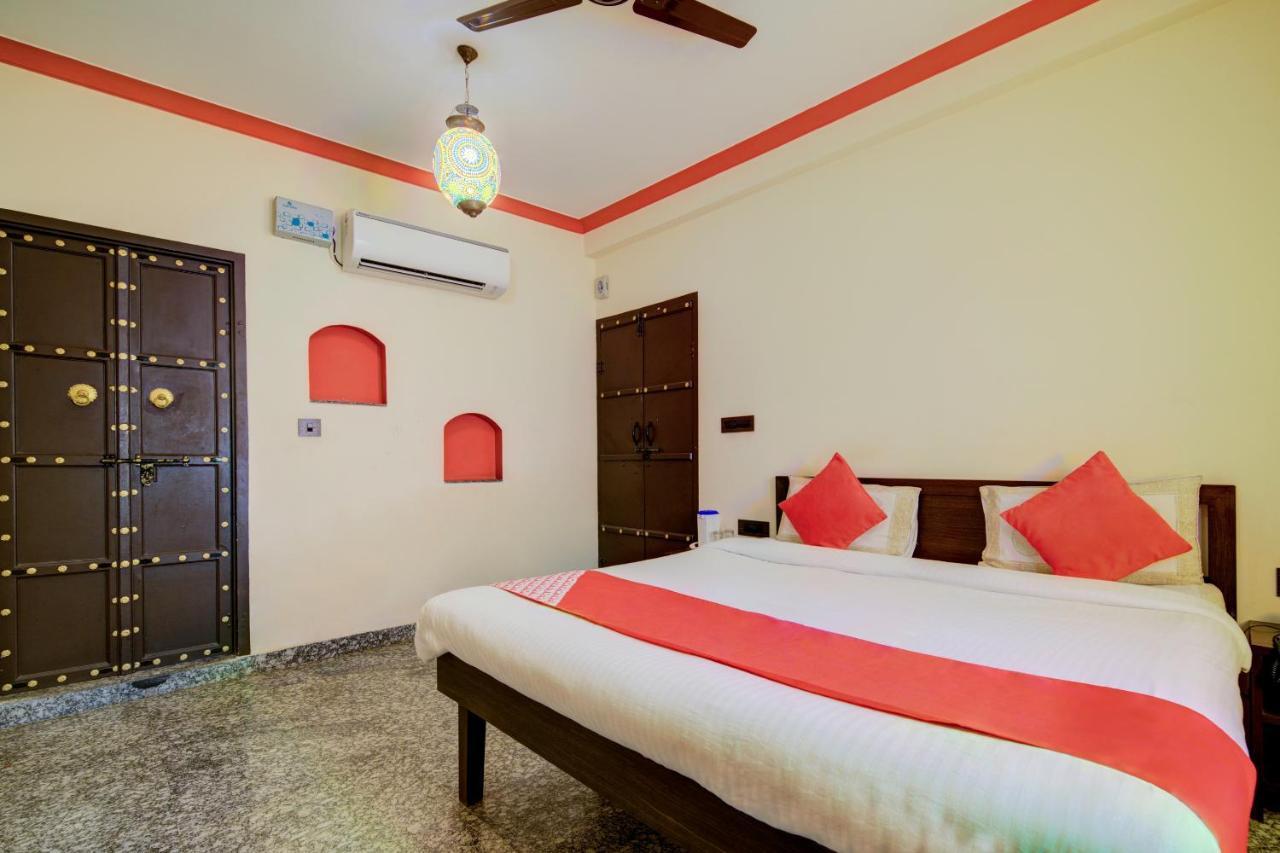 Oyo Flagship 14537 Hotel Amer Haveli Jaipur Extérieur photo